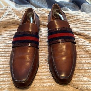 Gucci loafers like new